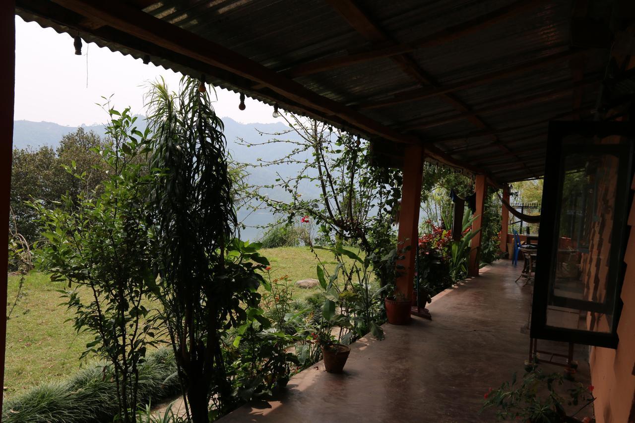 Hidden Paradise Guest House Pokhara Ngoại thất bức ảnh