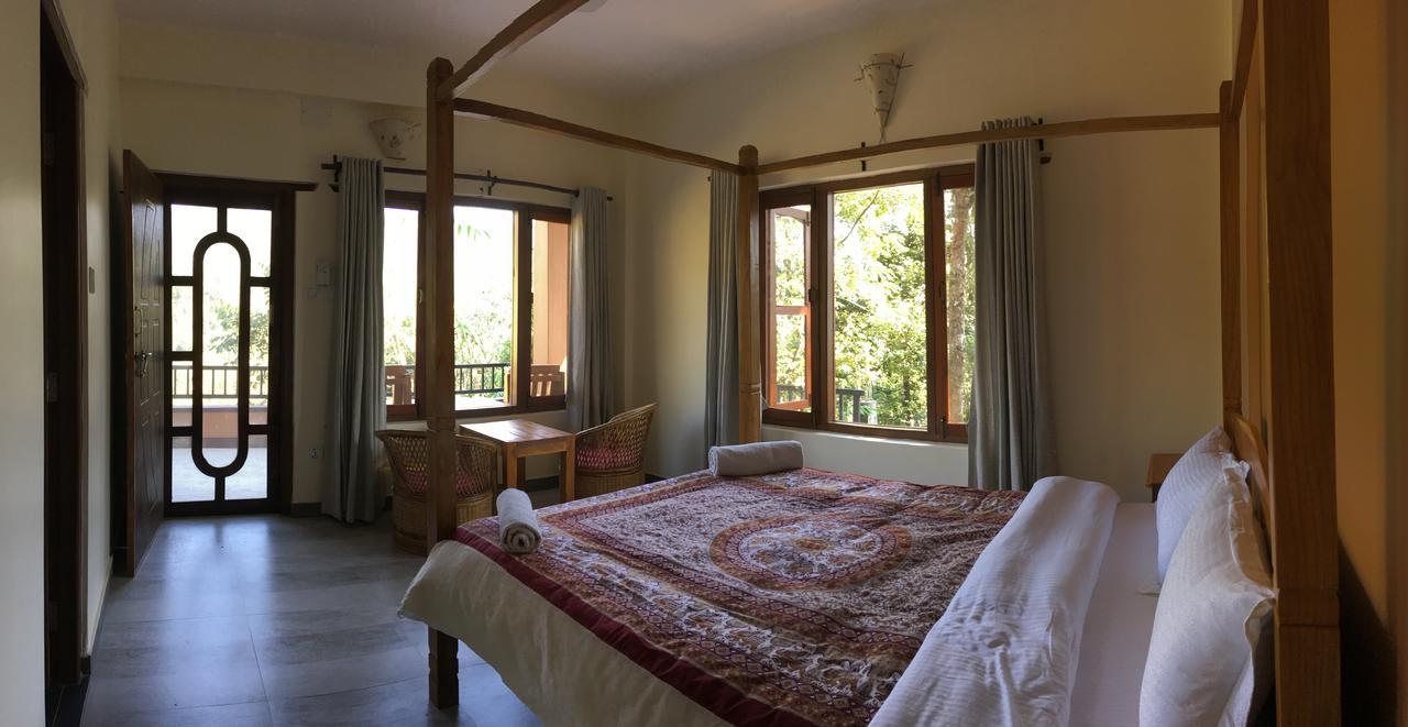 Hidden Paradise Guest House Pokhara Ngoại thất bức ảnh
