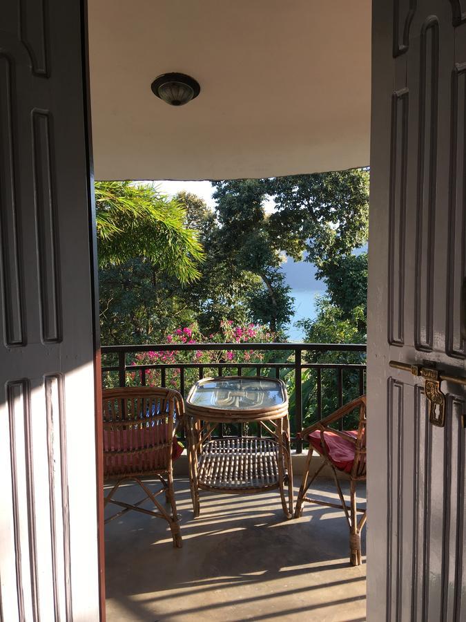 Hidden Paradise Guest House Pokhara Ngoại thất bức ảnh