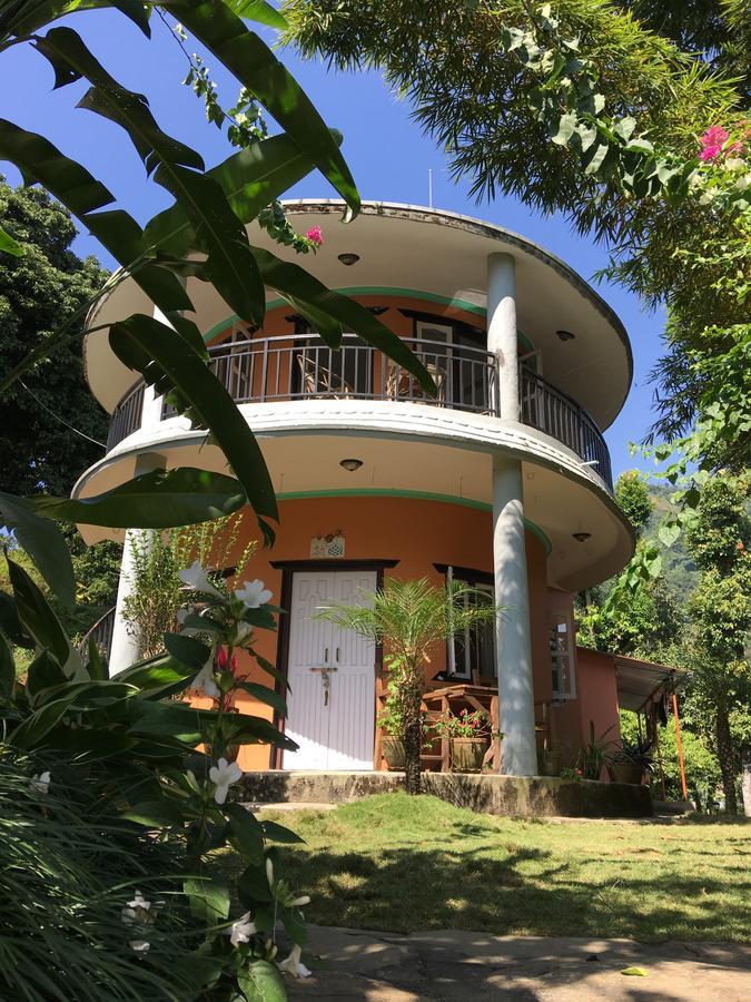 Hidden Paradise Guest House Pokhara Ngoại thất bức ảnh